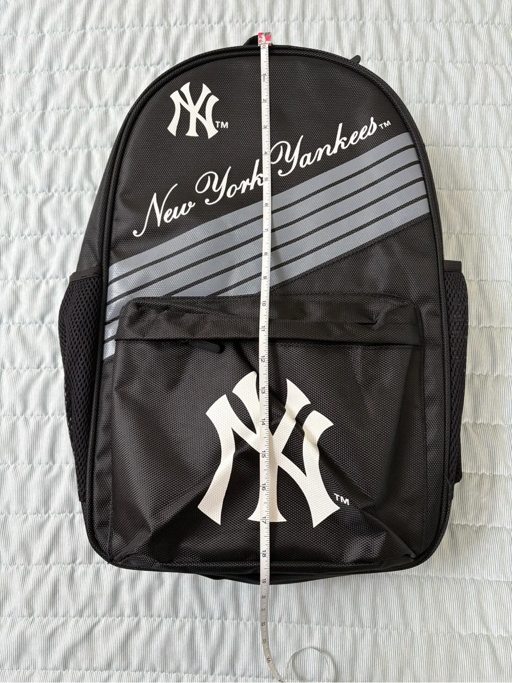 New York Yankees Black Logo Backpack  - Team Graphic